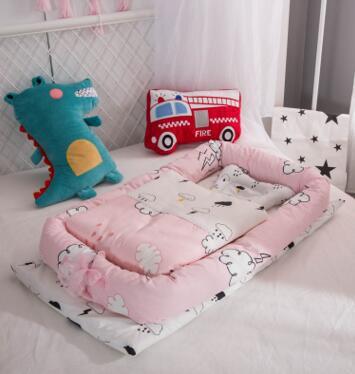 Foldable Bionic Travel Crib & Anti-Pressure Baby Mattress
