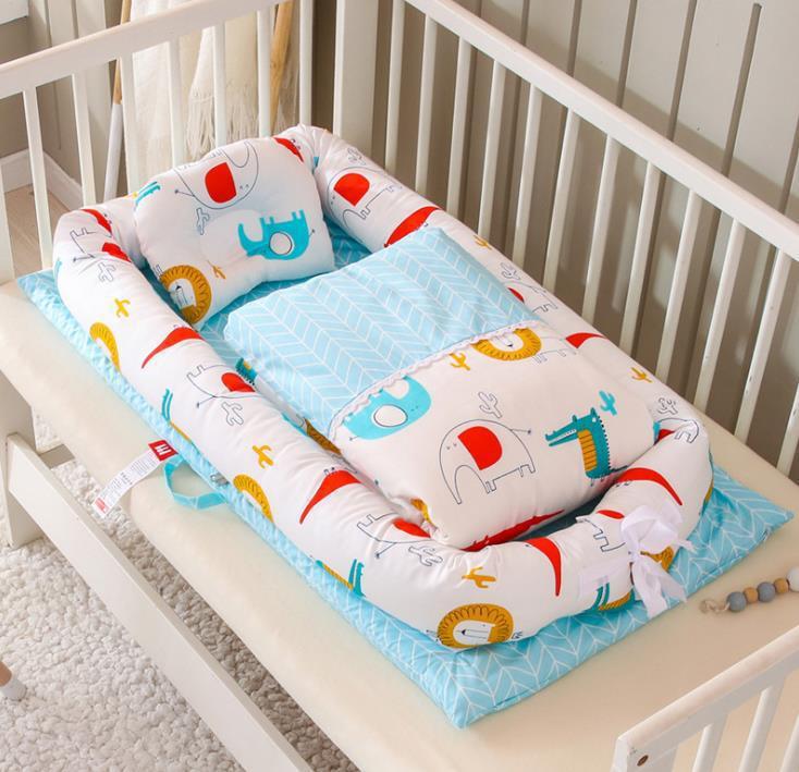 Foldable Bionic Travel Crib & Anti-Pressure Baby Mattress
